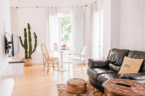 Отель Apartamentos Montmari  Пальма-Де-Майорка